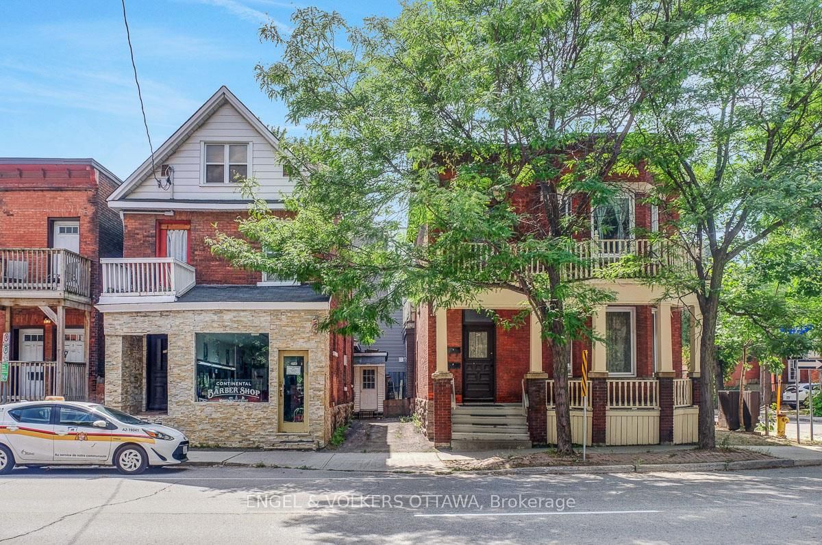 258 Kent Street - Photo 2