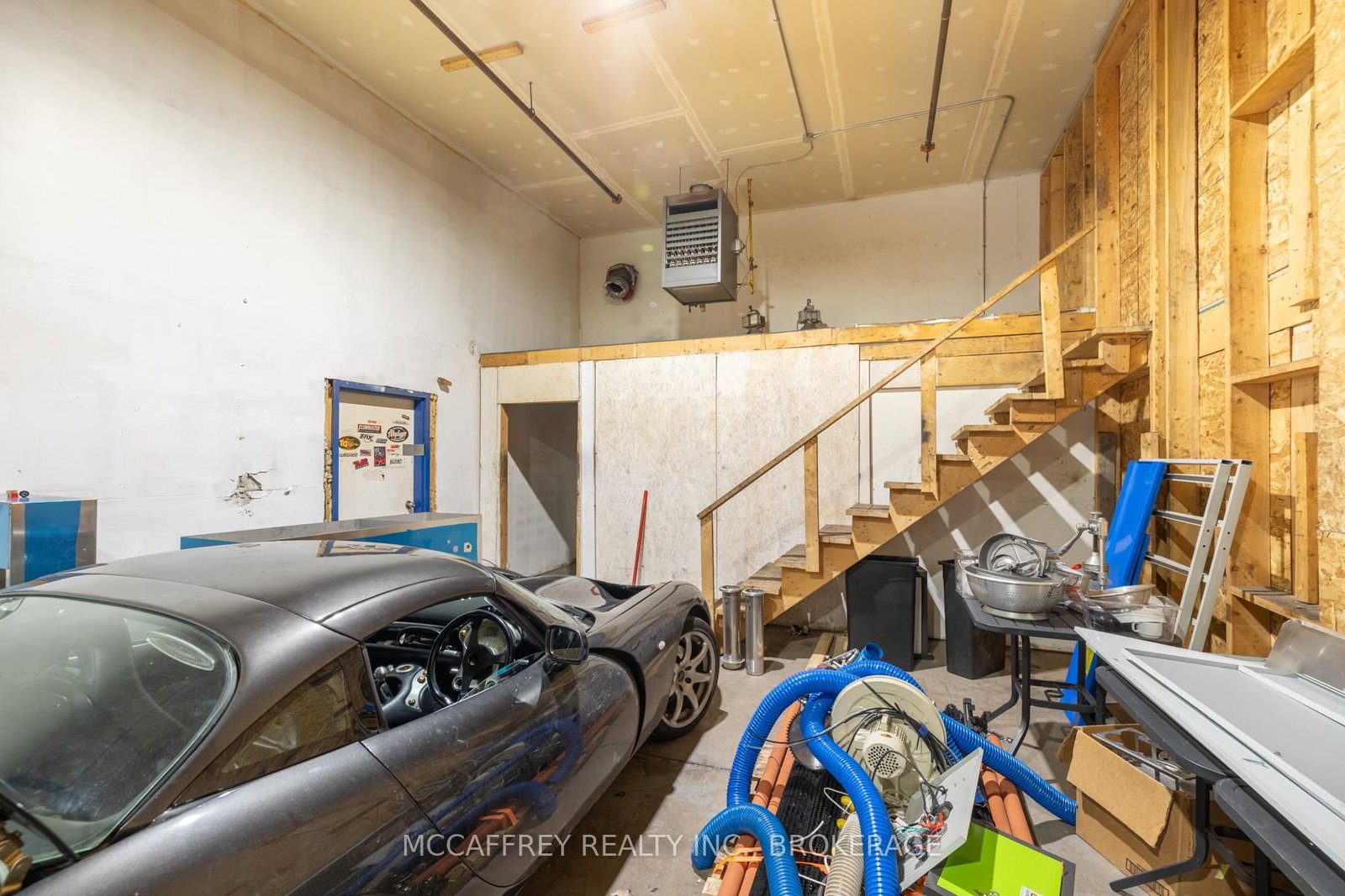 212 Camden Road, Unit 3 - Photo 17