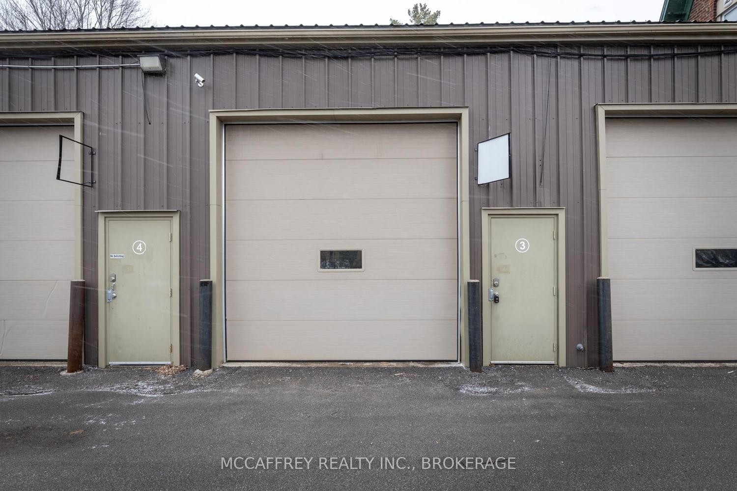 212 Camden Road, Unit 3 - Photo 3