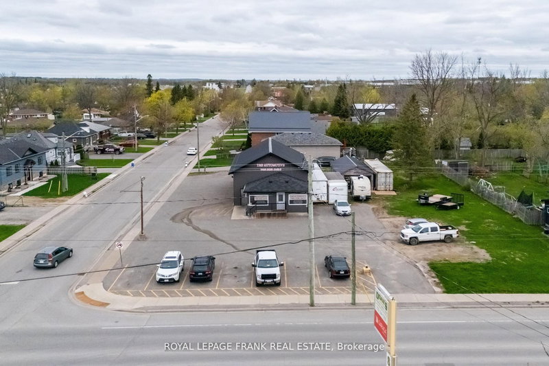 118 Queen St, Kawartha Lakes, K9V 1G9 | Image 3