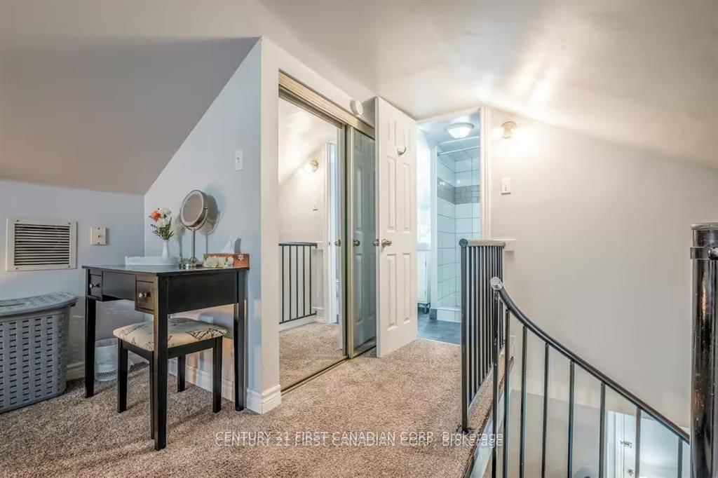 705 Conservation Drive, Unit Unit B - Photo 17