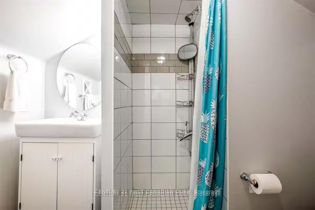 705 Conservation Drive, Unit Unit B - Photo 18