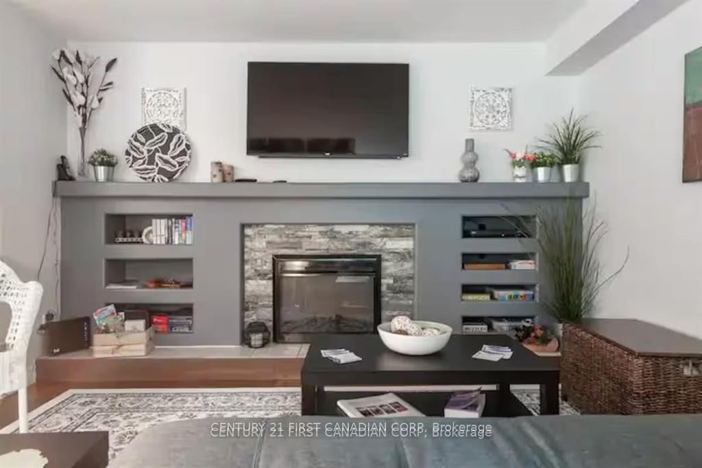 705 Conservation Drive, Unit Unit B - Photo 4