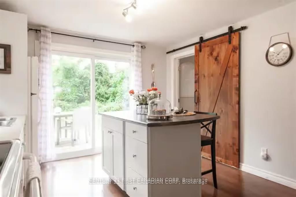 705 Conservation Drive, Unit Unit B - Photo 7