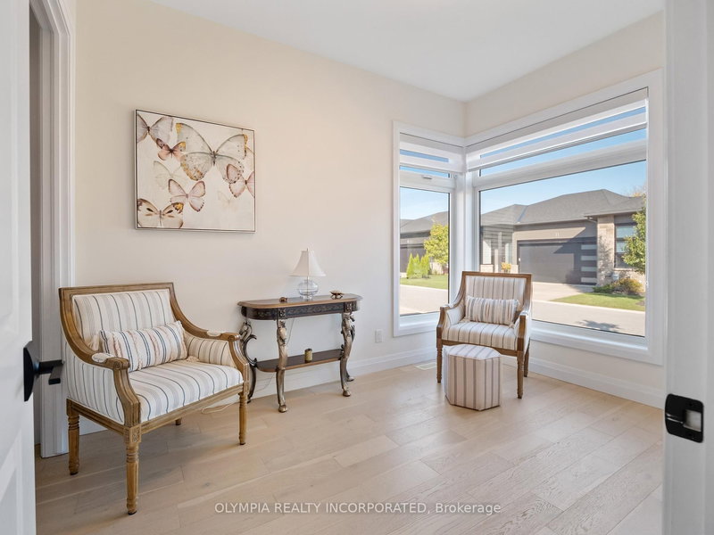 19 - 8974 Willoughby Dr, Niagara Falls, L2G 0Y7 | Image 3