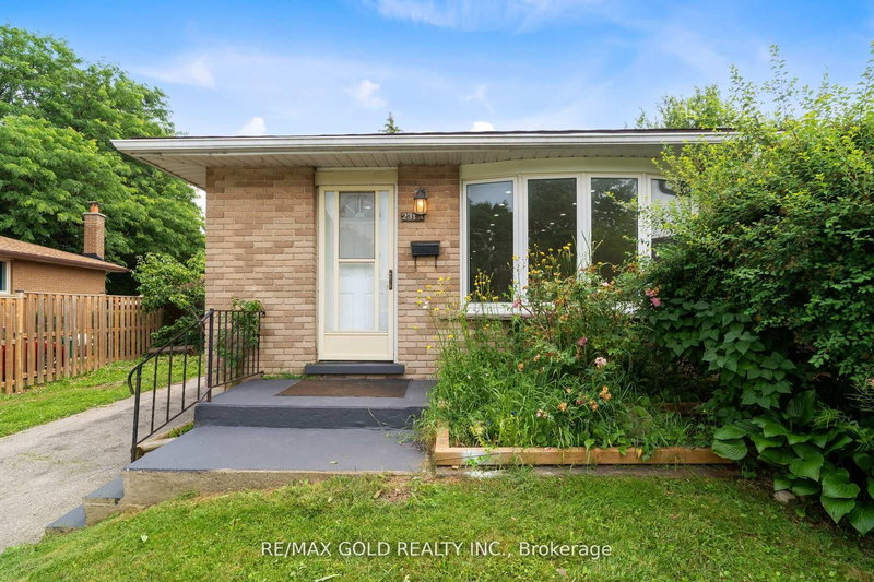 231A Cedarbrae Ave, Waterloo, N2L 4S6 | Image 2