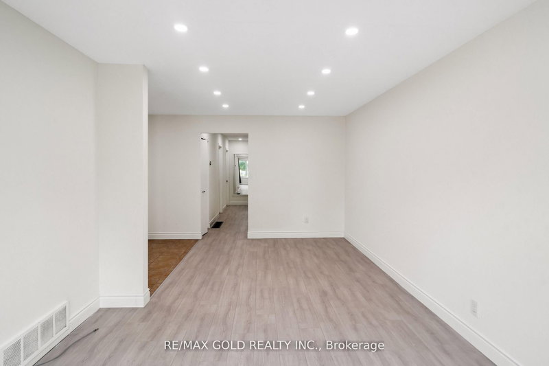 231A Cedarbrae Ave, Waterloo, N2L 4S6 | Image 3