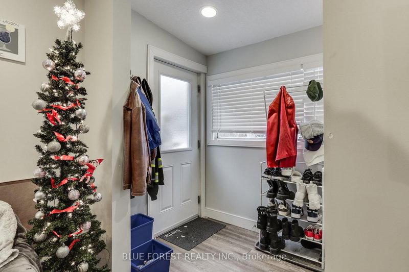 17 McDonald Ave, London North, N6G 1A9 | Image 3