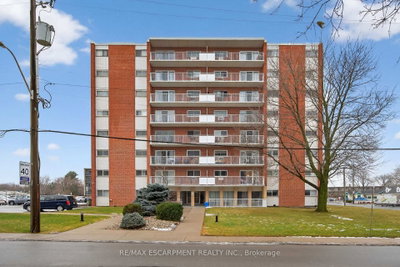Condo sold at 601-8 Woodman Drive, Hamilton, Ontario, L8K 4C9 - Corman - MLS: X12696464