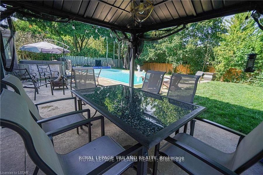 Detached House for sale at 69 Shavian Boulevard, London North, Ontario, N6G 2P4 - North A - MLS: X12696884