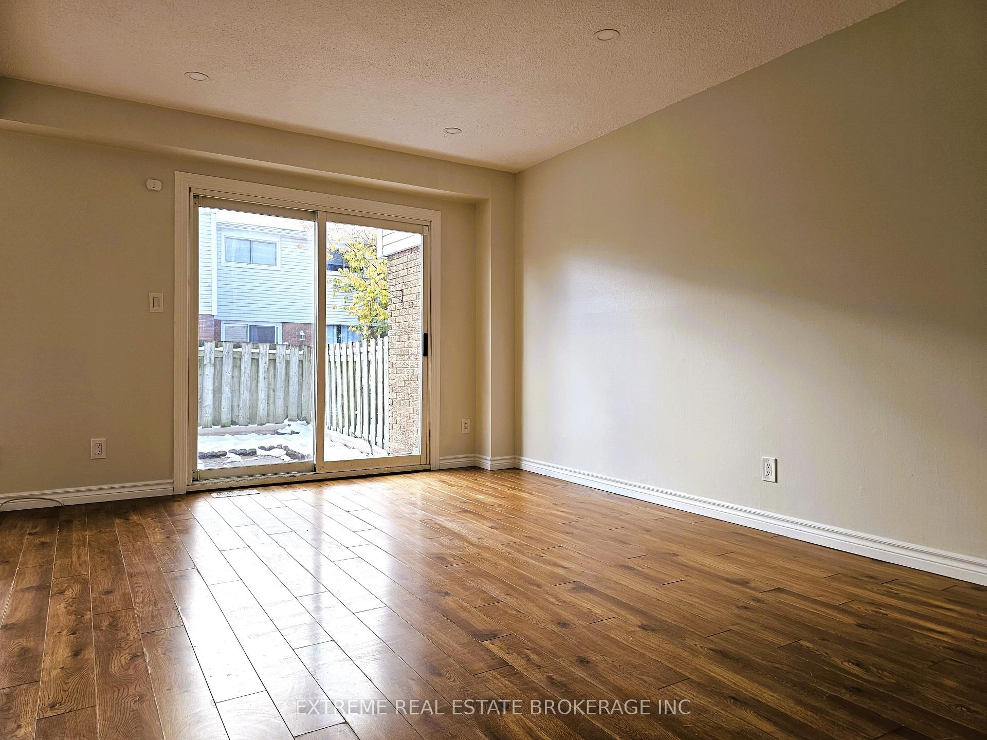 286 CUSHMAN Road, Unit 123