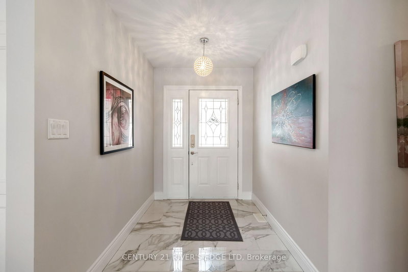 17 Hardy Cres, Brockville, K6V 3A2 | Image 3