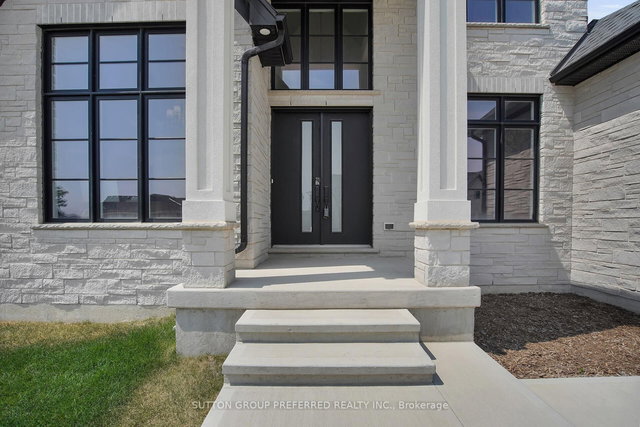 868 Eagletrace Drive