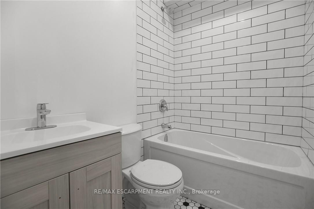 63 John Street S, Unit 302 - Photo 13