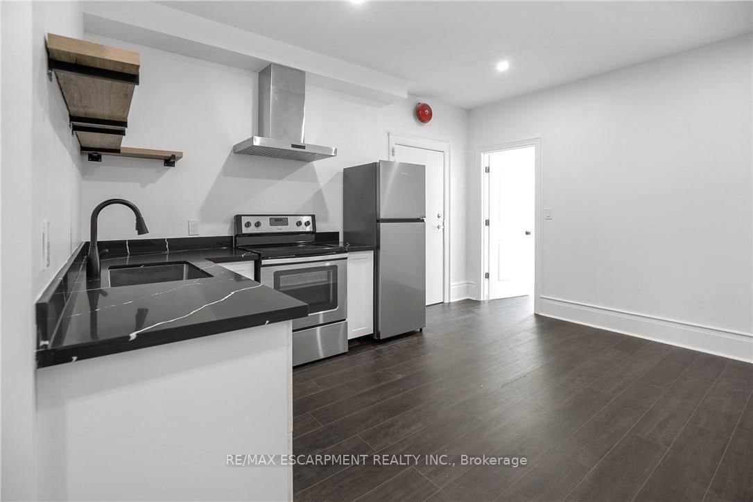 63 John Street S, Unit 302 - Photo 9