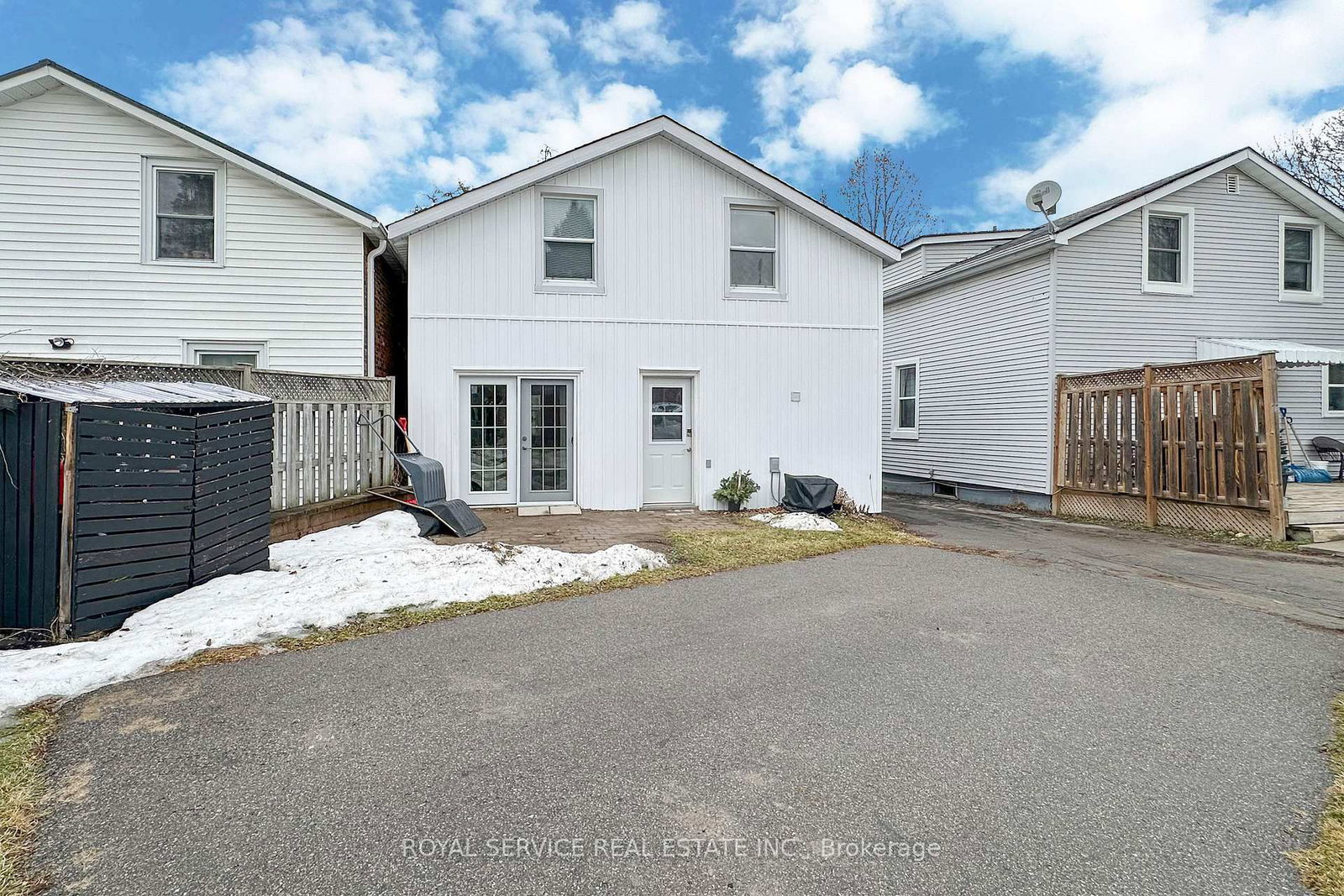 Listing Image 33