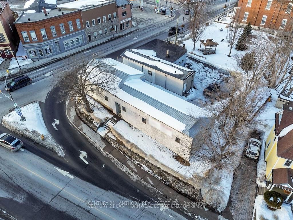 316 Picton Main Street - Photo 3