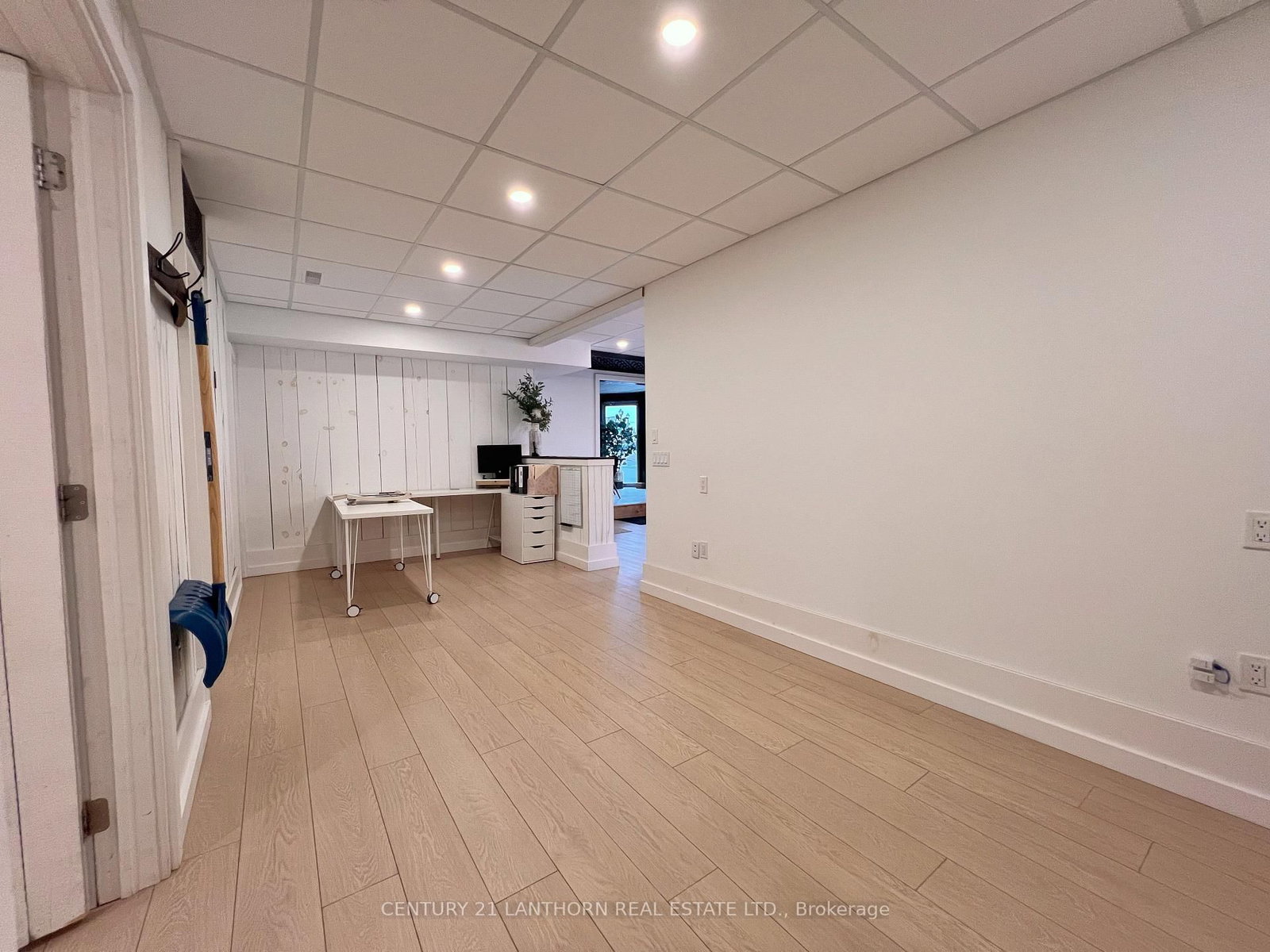 318 Picton Main Street - Photo 4