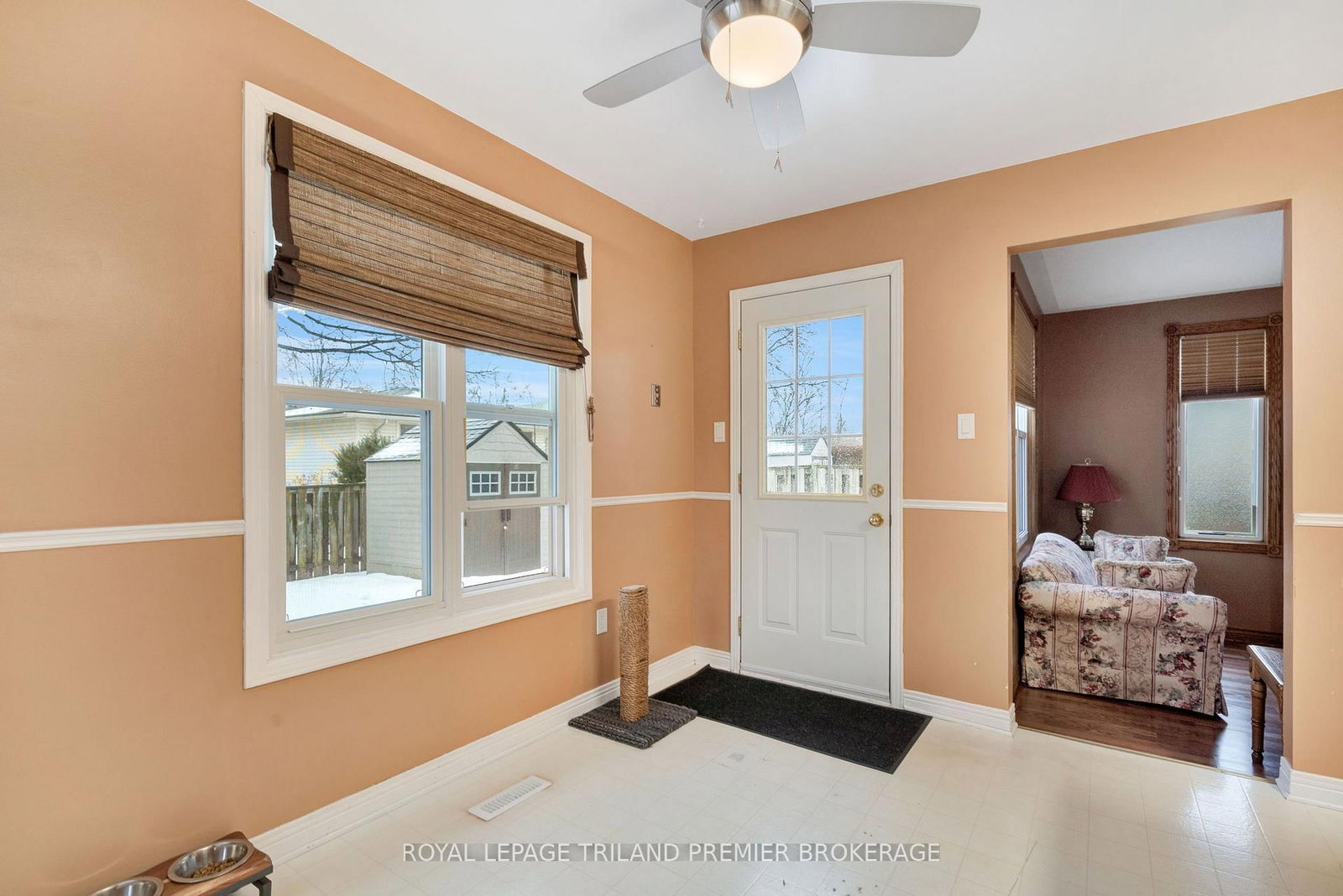 Listing Image 15