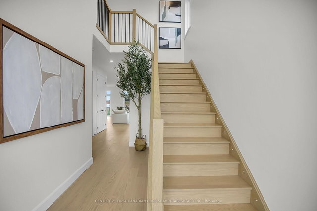 2299 Darwin Crescent