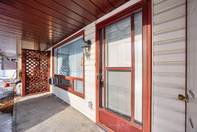 125 Taylor Road — photo 3