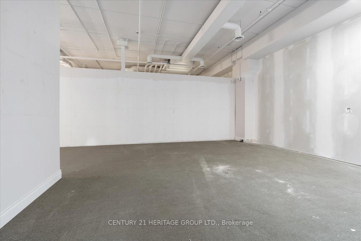 185 James Street N, Unit 3 - Photo 5