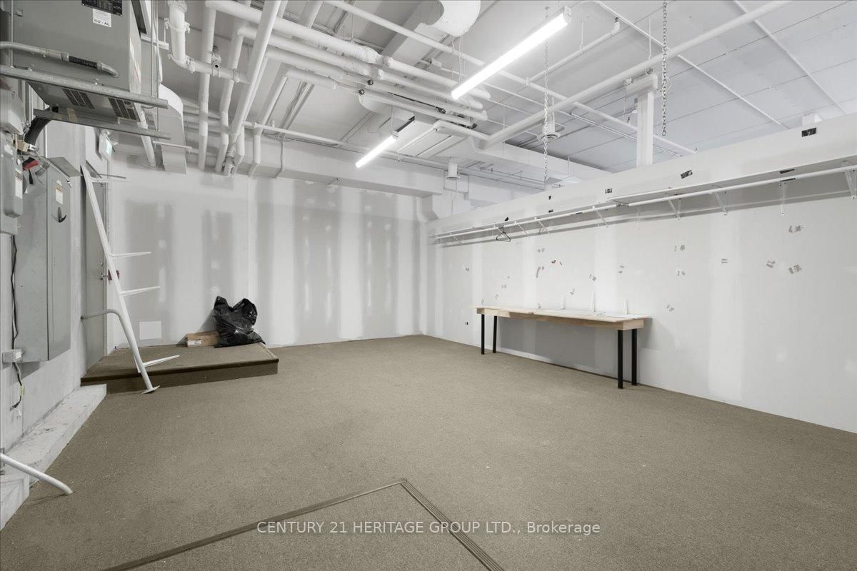 185 James Street N, Unit 3 - Photo 9