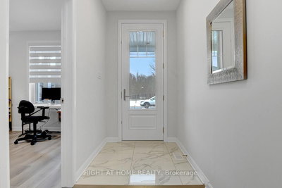 818 Companion Crescent — photo 3