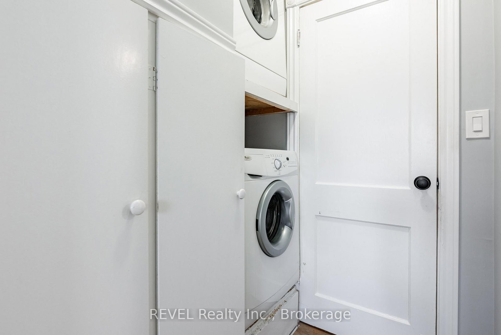 Detached House for sale at 41 Aberdeen Court, Fort Erie, Ontario, L2A 3Z1 - Central - MLS: X12702130