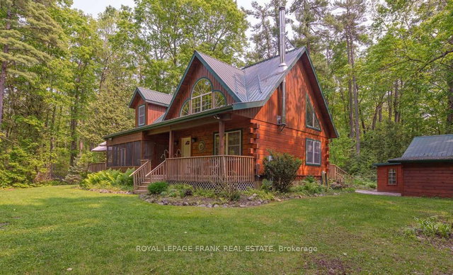 120 Sugarbush Crescent