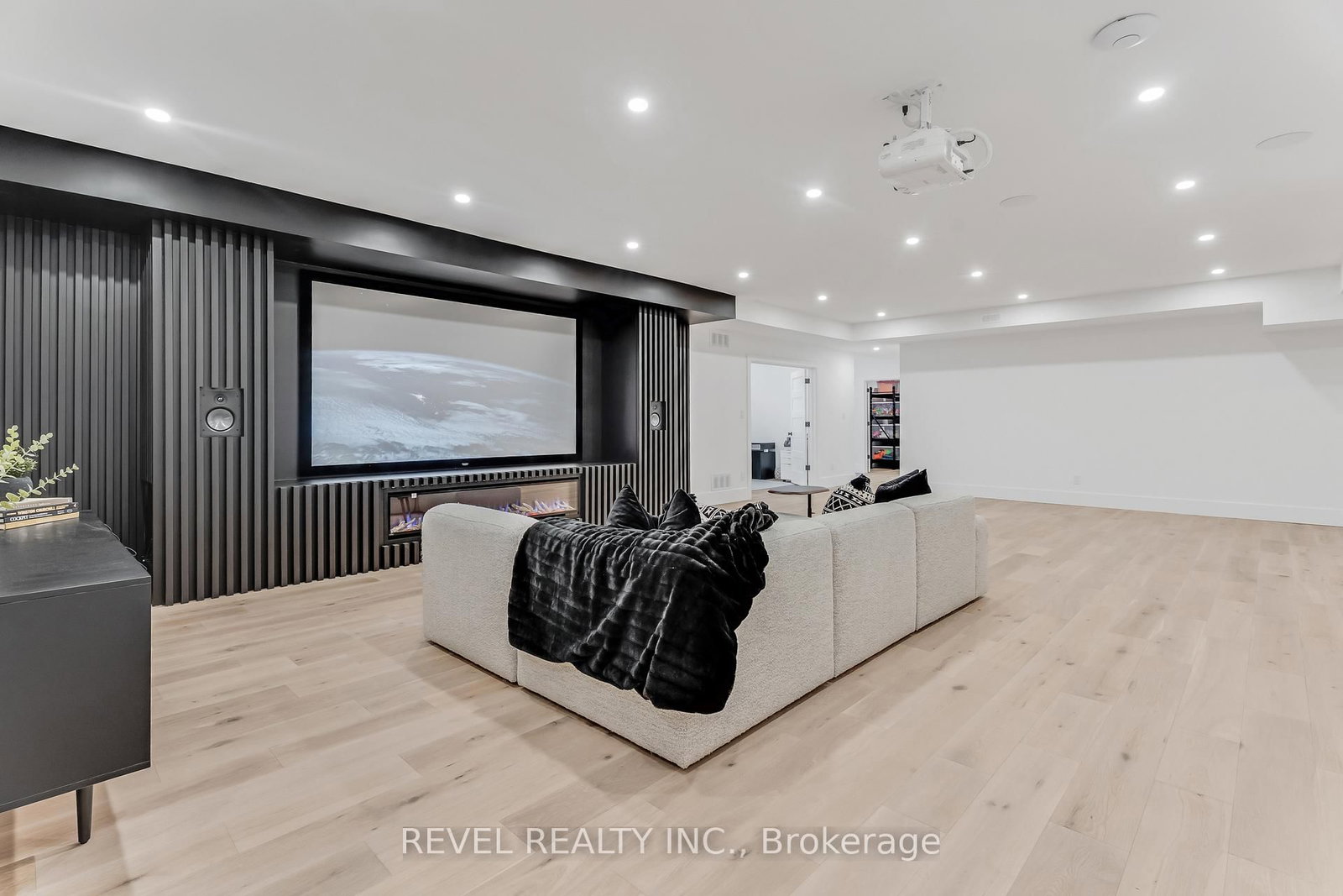 Detached House for sale at 4678 Lobsinger Line, Wellesley, Ontario, N0K 1L0 - MLS: X12702954