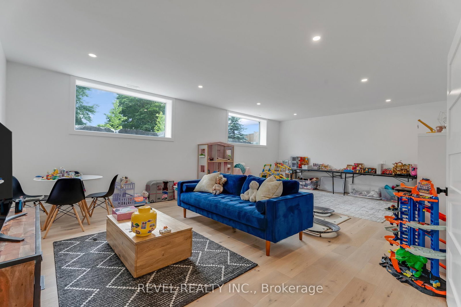 Detached House for sale at 4678 Lobsinger Line, Wellesley, Ontario, N0K 1L0 - MLS: X12702954