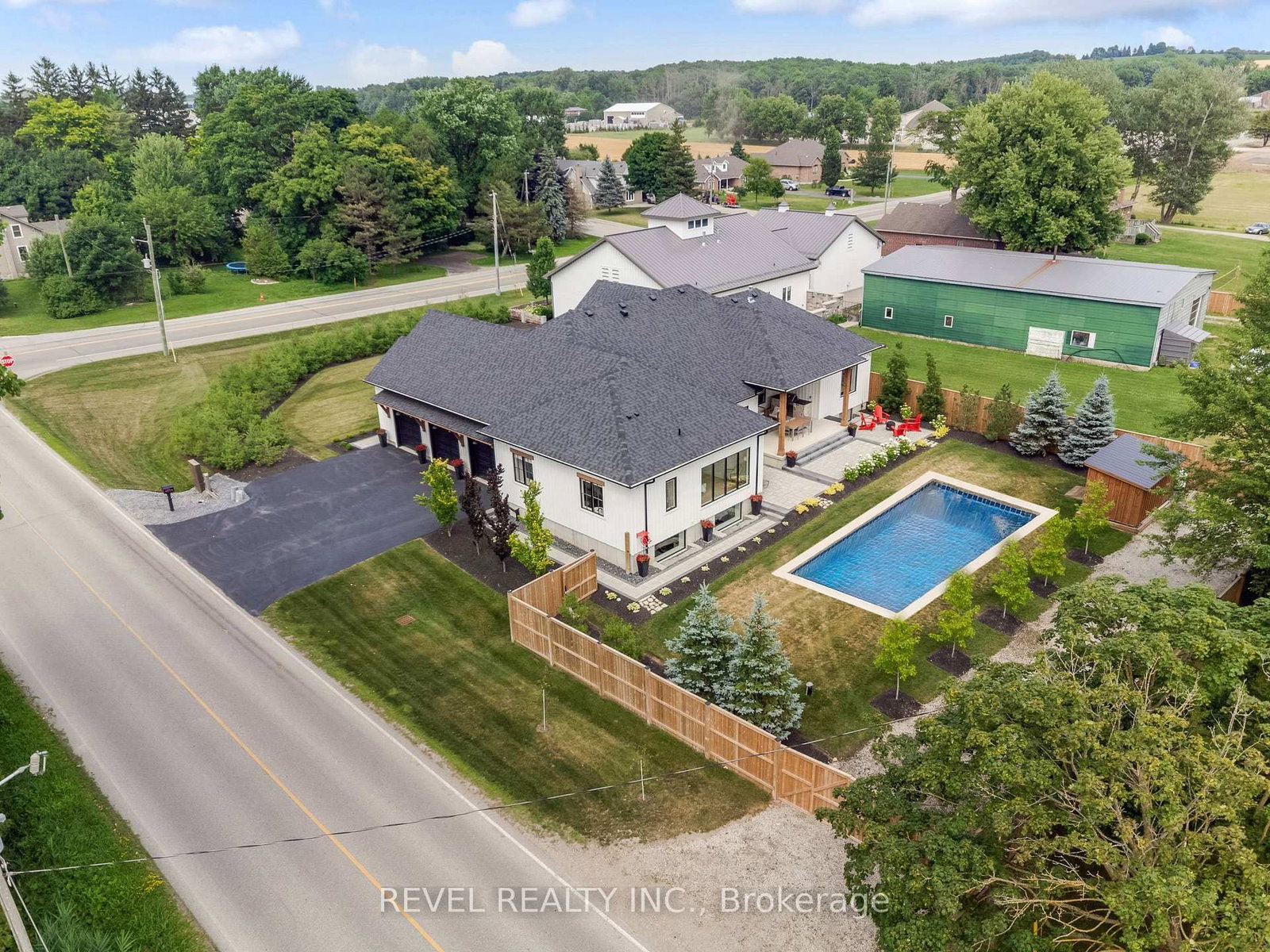 Detached House for sale at 4678 Lobsinger Line, Wellesley, Ontario, N0K 1L0 - MLS: X12702954