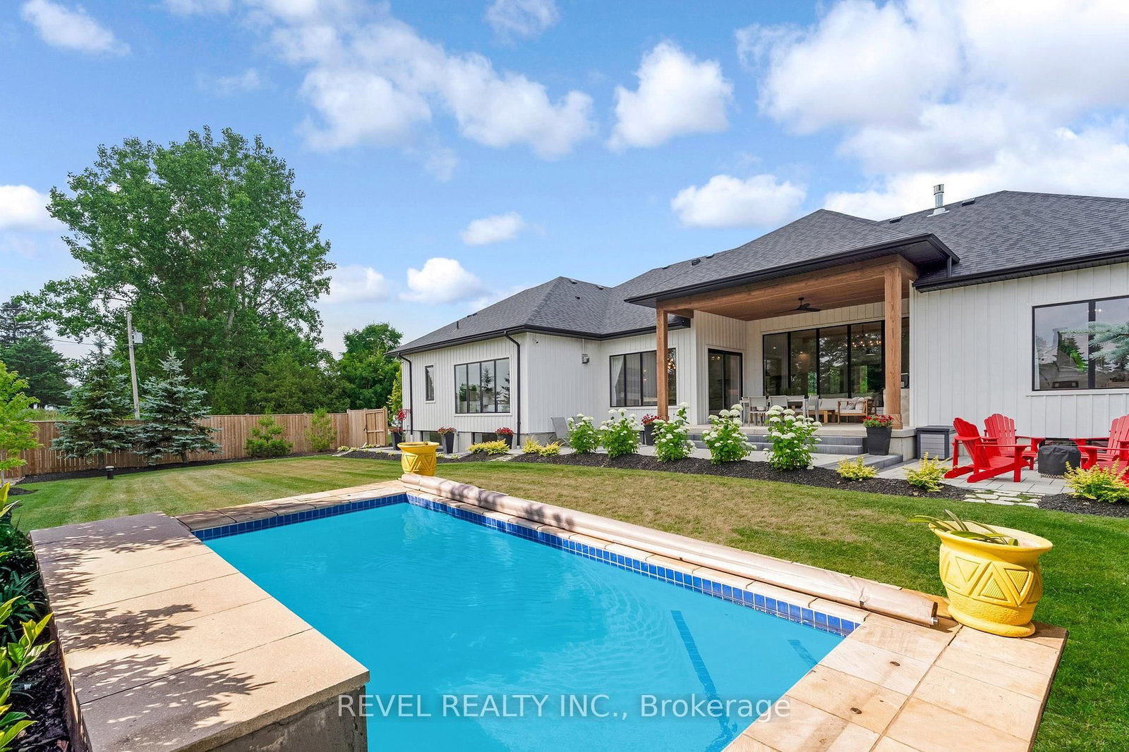 Detached House for sale at 4678 Lobsinger Line, Wellesley, Ontario, N0K 1L0 - MLS: X12702954