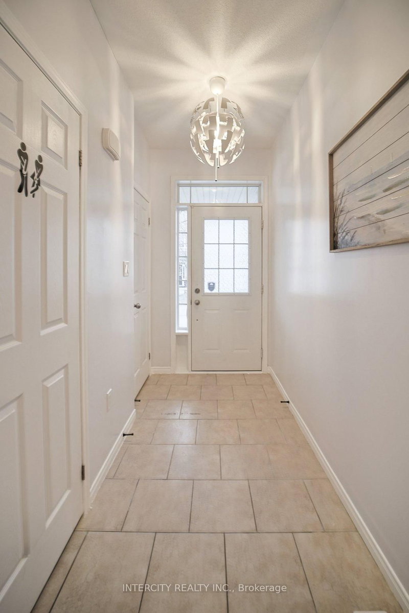 74 - 21 Diana Ave, Brantford, N3T 0G2 | Image 3