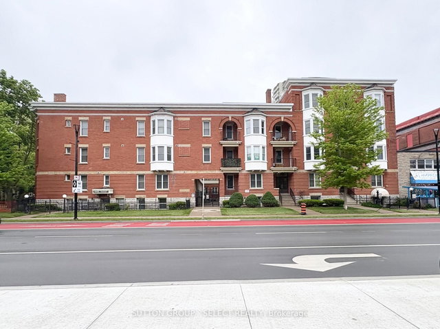 103 - 440 Wellington Street