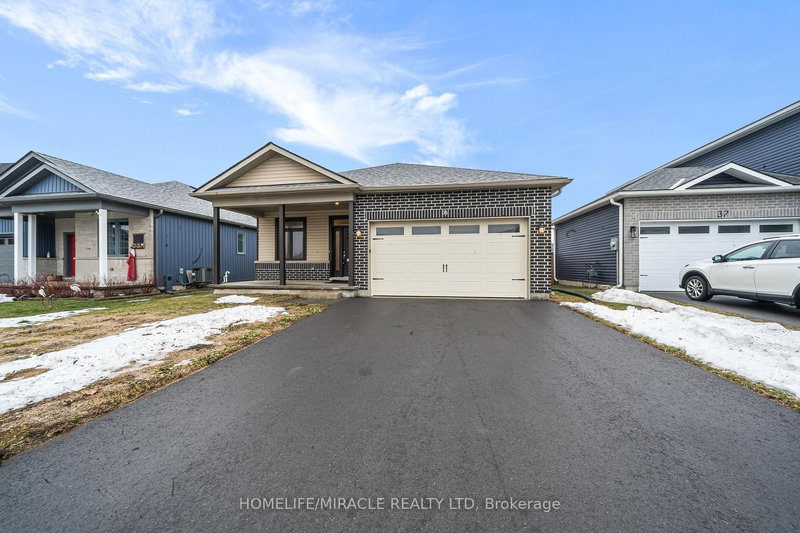 35 Allen St, Prince Edward County, K0K 2T0 | Image 2