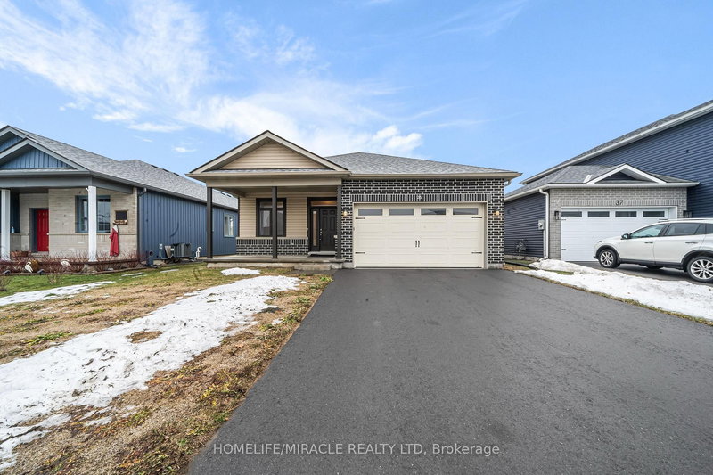 35 Allen St, Prince Edward County, K0K 2T0 | Image 3