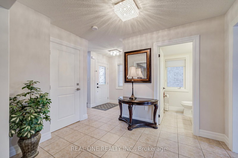 Upper - 27 Cranston St, Hamilton, L9K 0E3 | Image 2