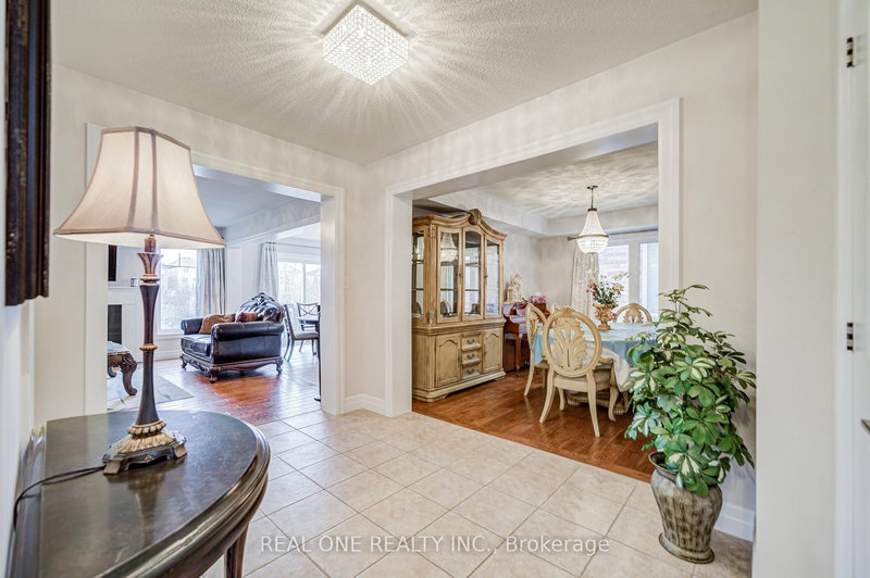 Upper - 27 Cranston St, Hamilton, L9K 0E3 | Image 3