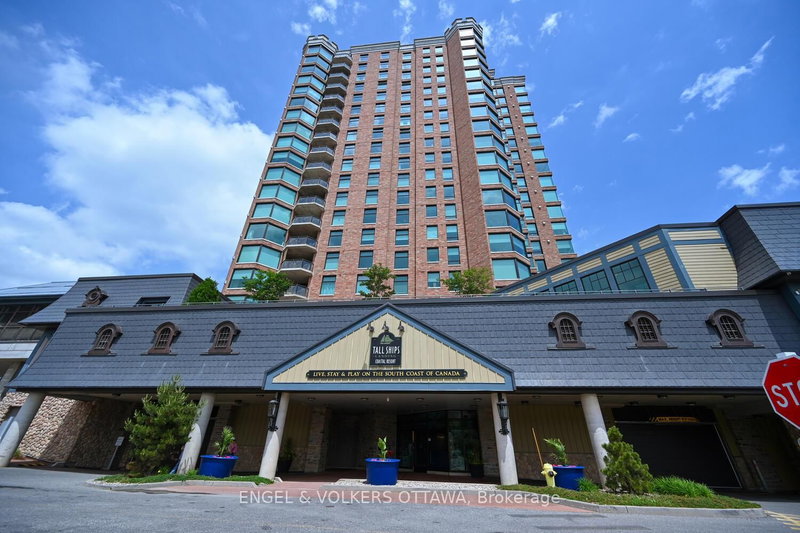 home for sale on 904-15 St Andrew Street