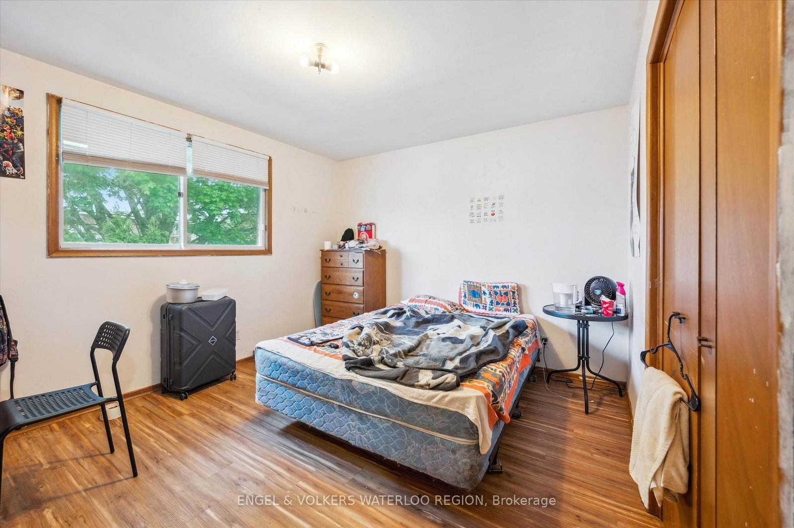 155 University Avenue E - Photo 20