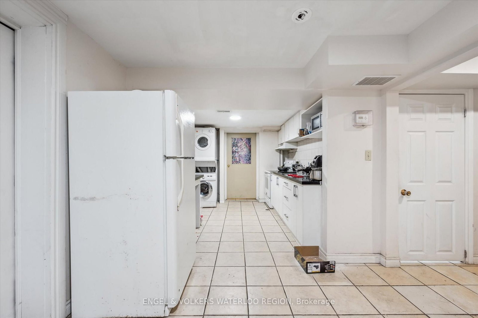 155 University Avenue E - Photo 25