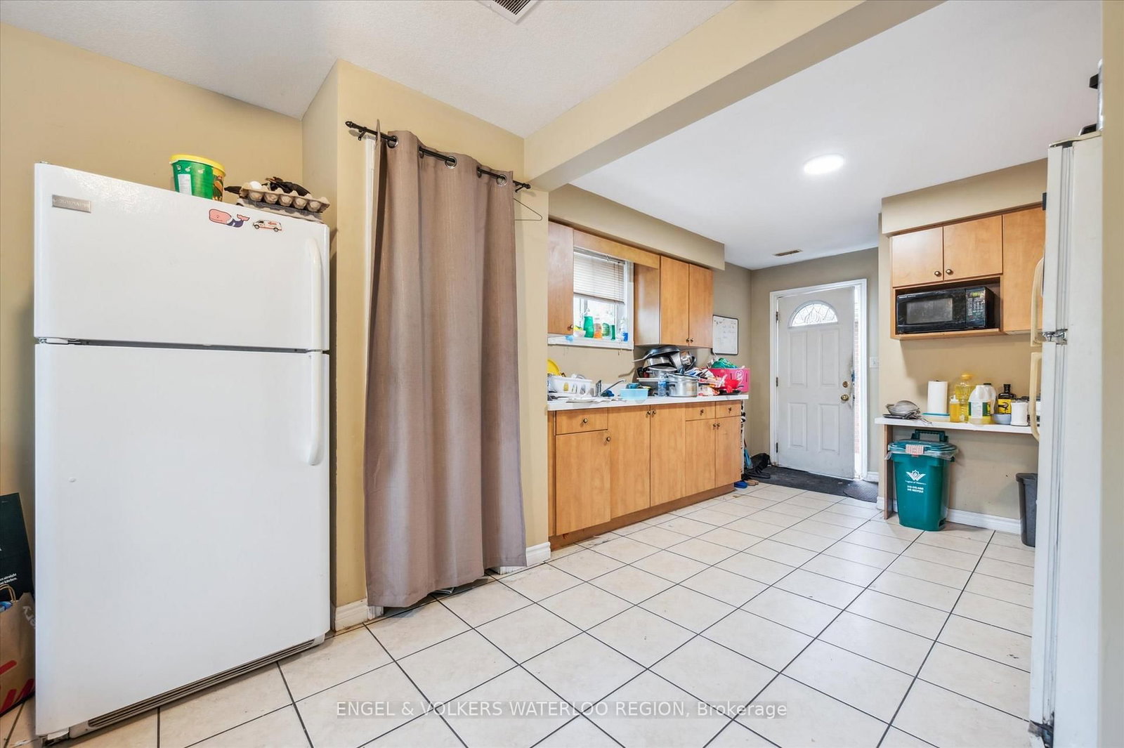 155 University Avenue E - Photo 31