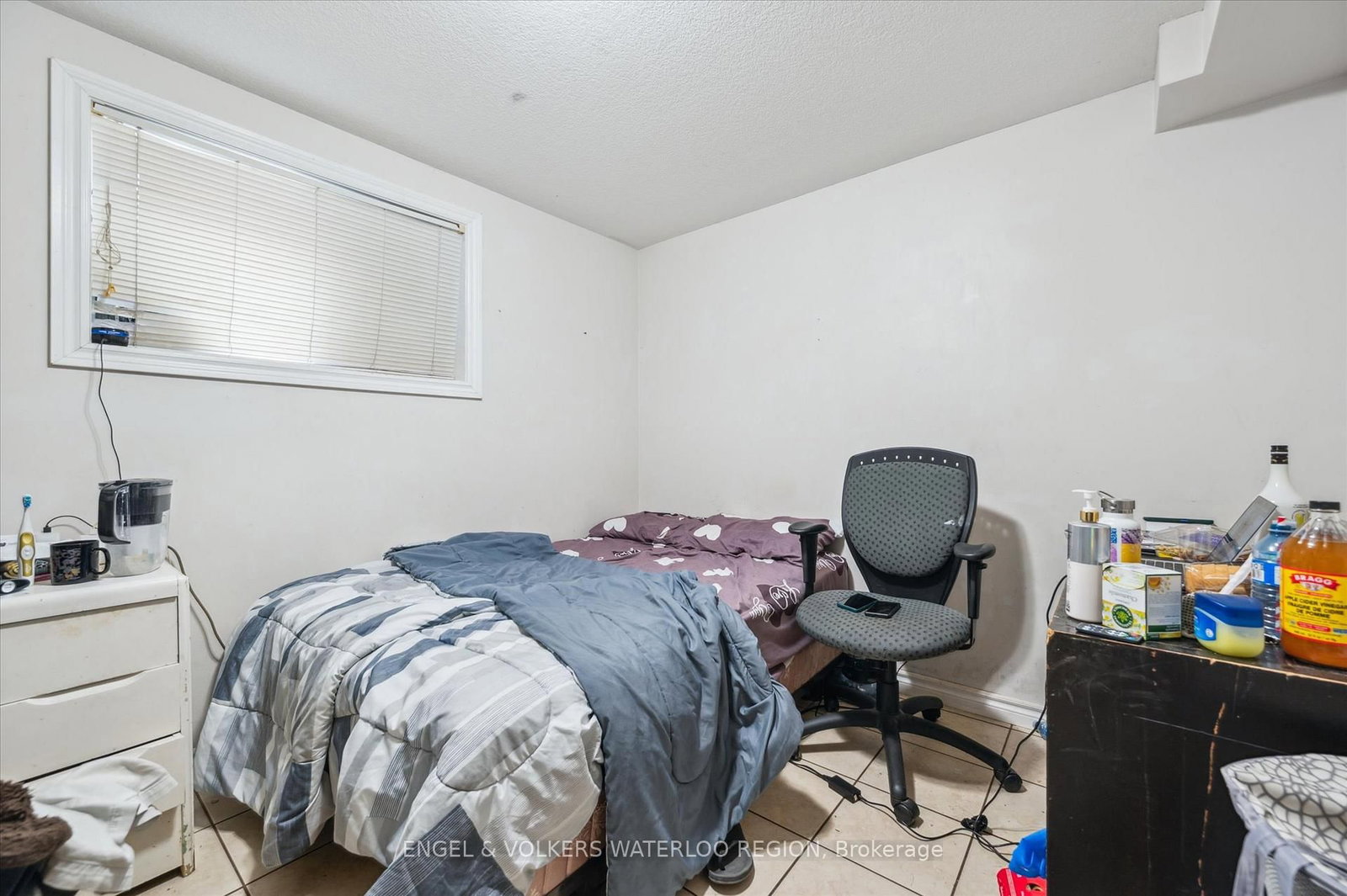 155 University Avenue E - Photo 38