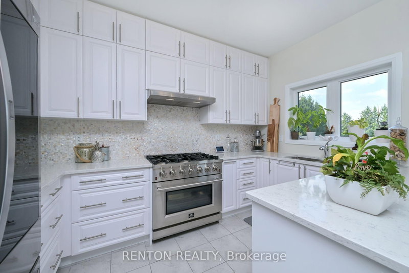 39 Rainey Dr, East Luther Grand Valley, L9W 7R5 | Image 3