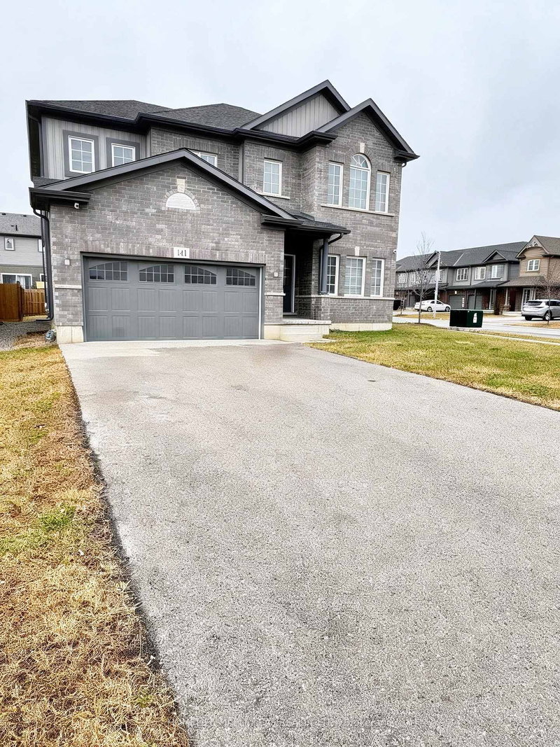 141 Crow St, Welland, L3B 5N8 | Image 2