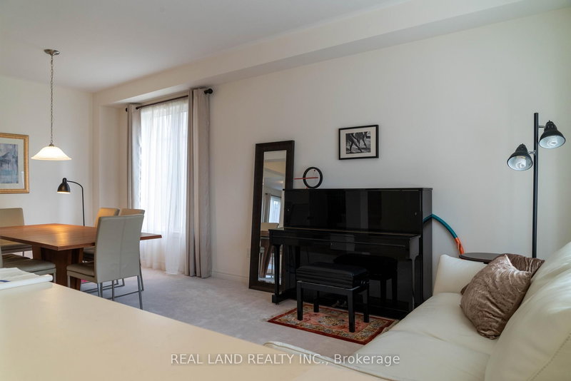 6284 St. Michael Ave, Niagara Falls, L2H 0C8 | Image 3