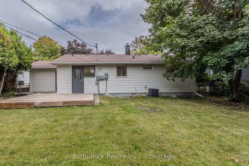 B - 3336 Kodiak St, Ottawa, K1V 7S8 | Image 2