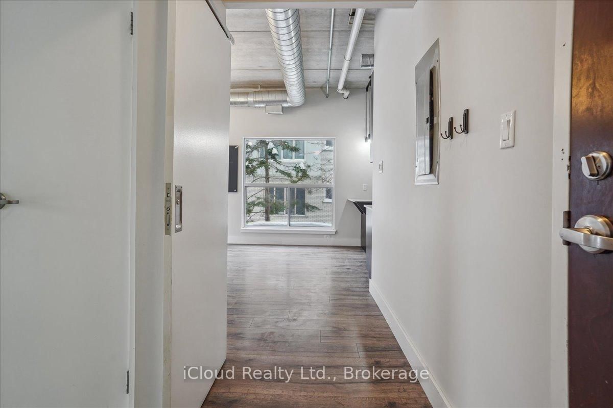 15 Devitt Avenue S, Unit 104 - Photo 4